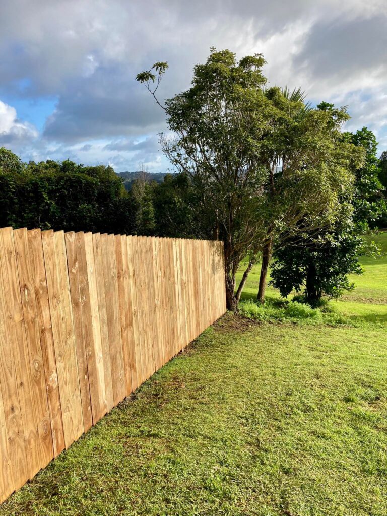 Privacy timber fence auckland, master fences